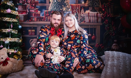 Christmas Family Photoshoot Package at Capture SP Studio - Capture SP Studio