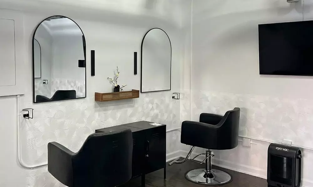 Luxe Blowout - Clip In Install/Extensions, Fine/Medium Hair, & More