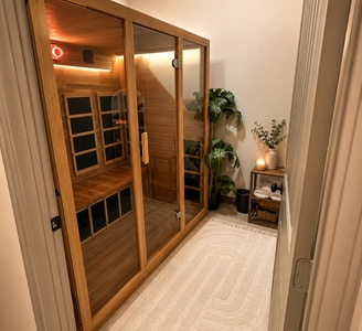 One Whole Body Cryotherapy Sessions (2–3 minutes) - Citrus and Sage Wellness