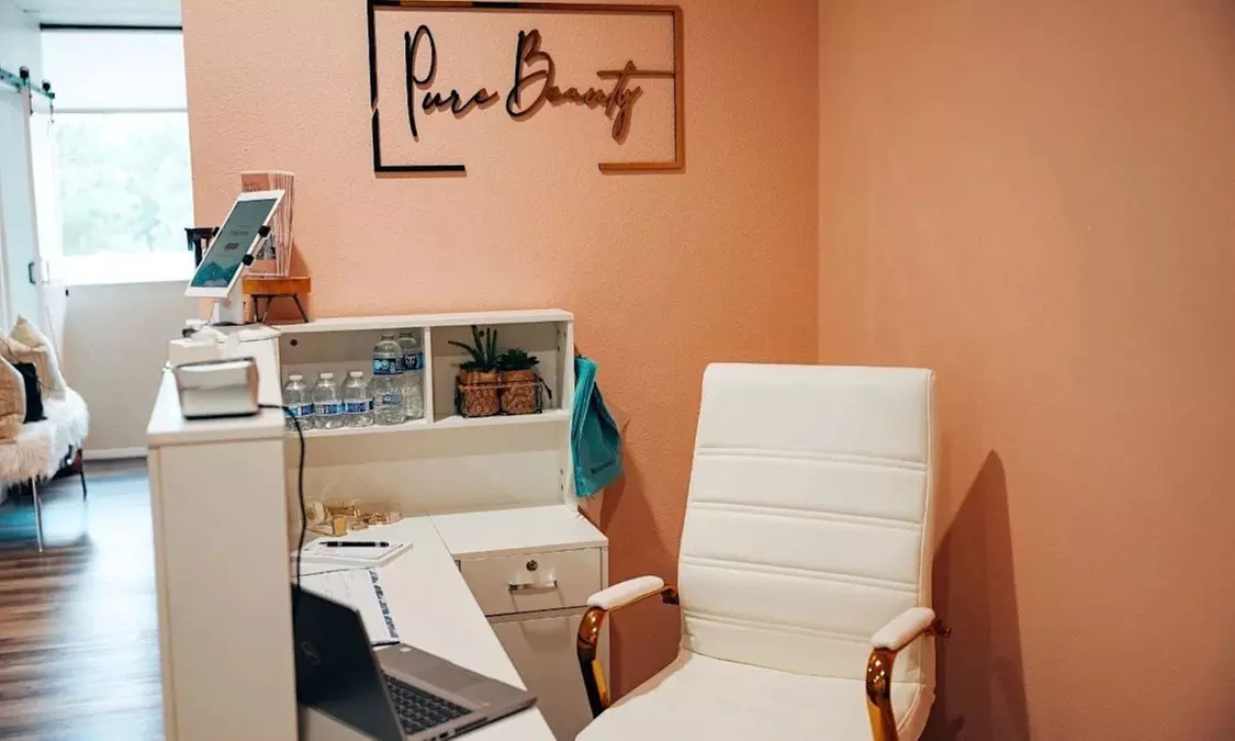 30-Min IPL Sessions (Intensive Pulse Light Therapy) for Face & Neck