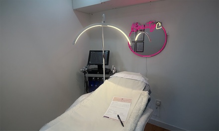 Signature HydraFacial - London laser&beauty studio