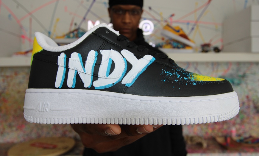 Image 3: Design Your Drip – Sneaker Paint Experience