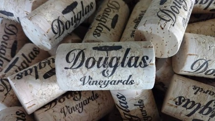 One Wine Tasting Flight - Douglas Vineyards