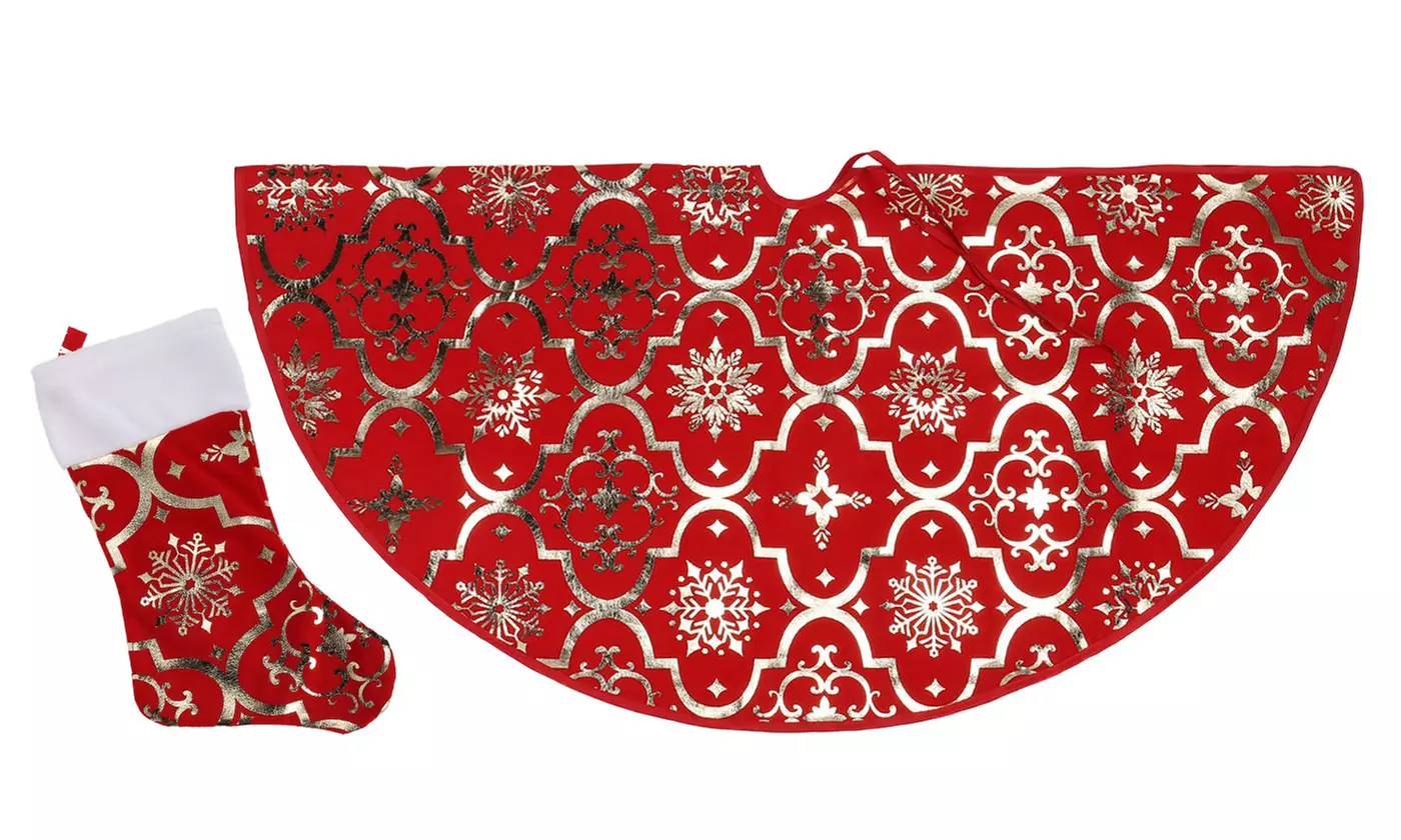 Christmas Tree Skirts & Hanging Ornaments - Fun & Decorative for Christmas