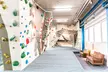 Tageseintritt in die Dynochrom Boulderhalle inkl. Kletterschuhe für 2 oder 4 Personen bis zu 22% sparen - Second Medium