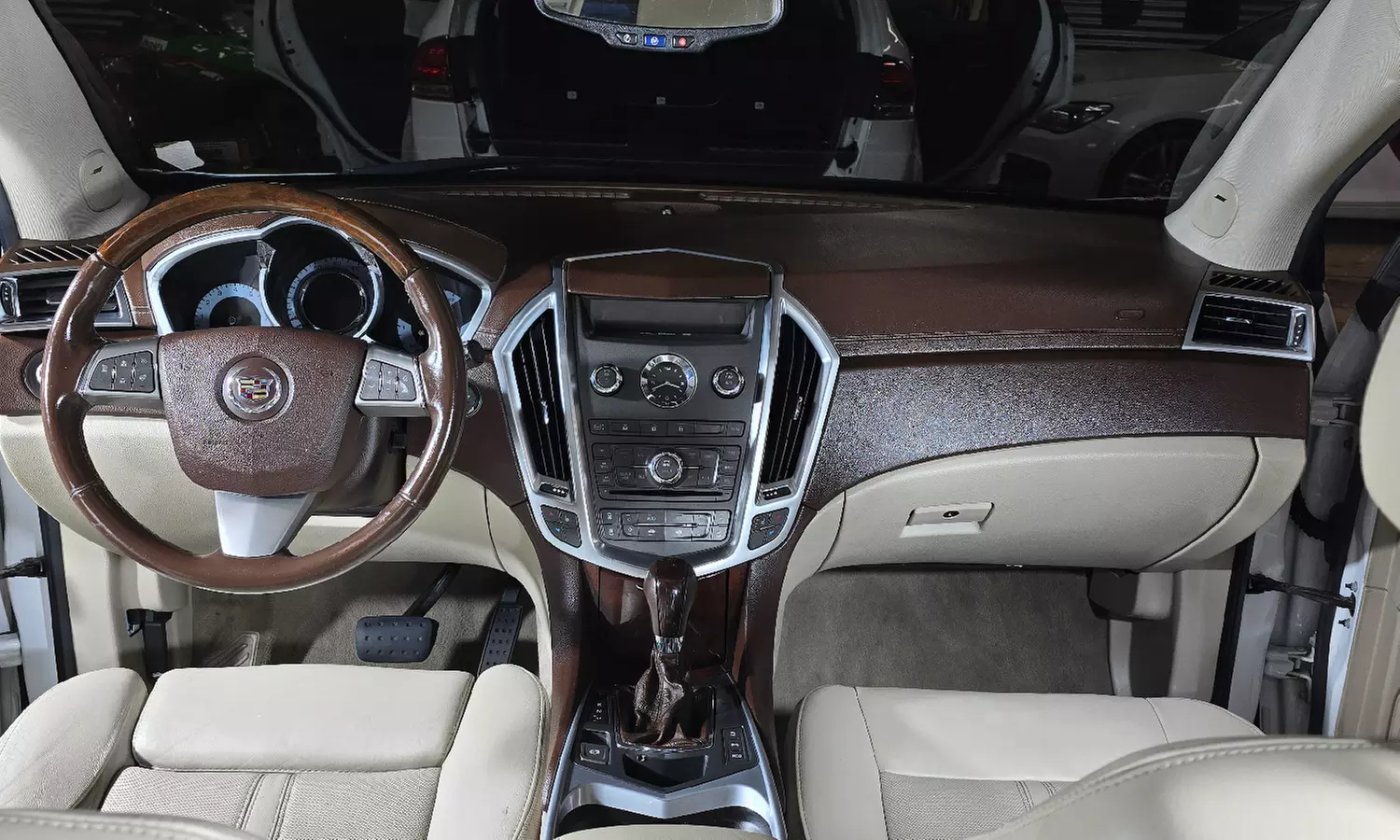 1 Wash & Wax, Silver Exterior Package & More - Small or Large Vehicles
