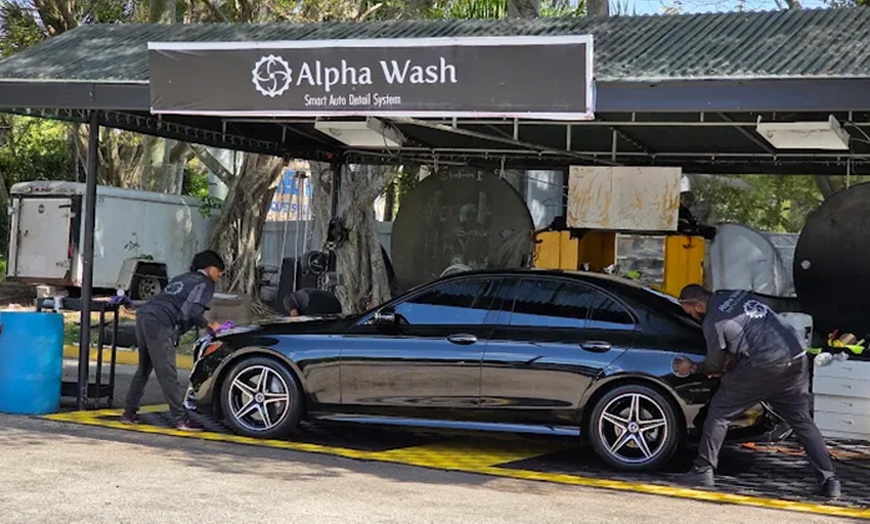 Image 3: Transform Your Ride: Smart Deluxe Cleaning for Cars