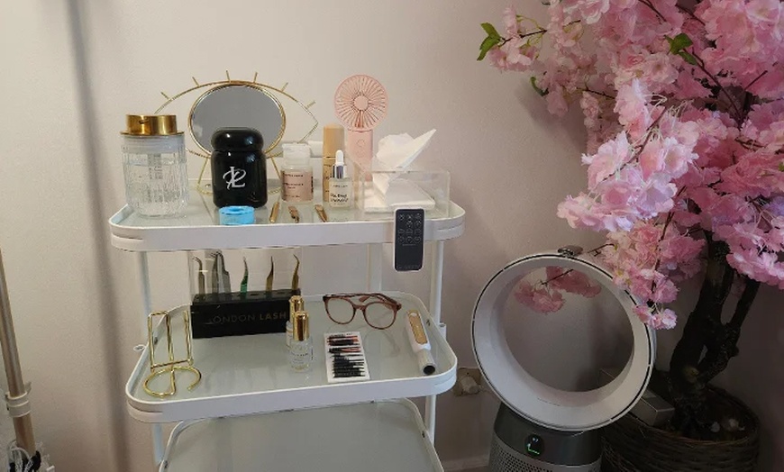 Image 7: Extensions et rehaussement de cils au choix chez Suncils Beauty