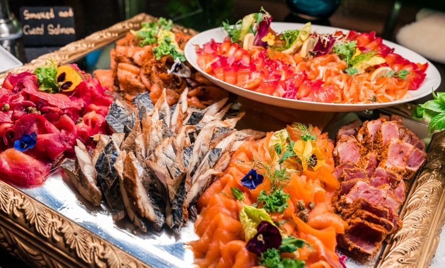 Image 1: 5* Seafood Night with Choice of Beverages for 1 Child or Upto 4 Adults