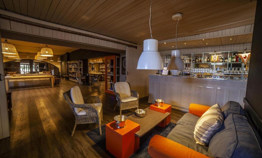 Image 23: Lucca: soggiorno in camera a scelta con colazione, cena, vino e e-bike