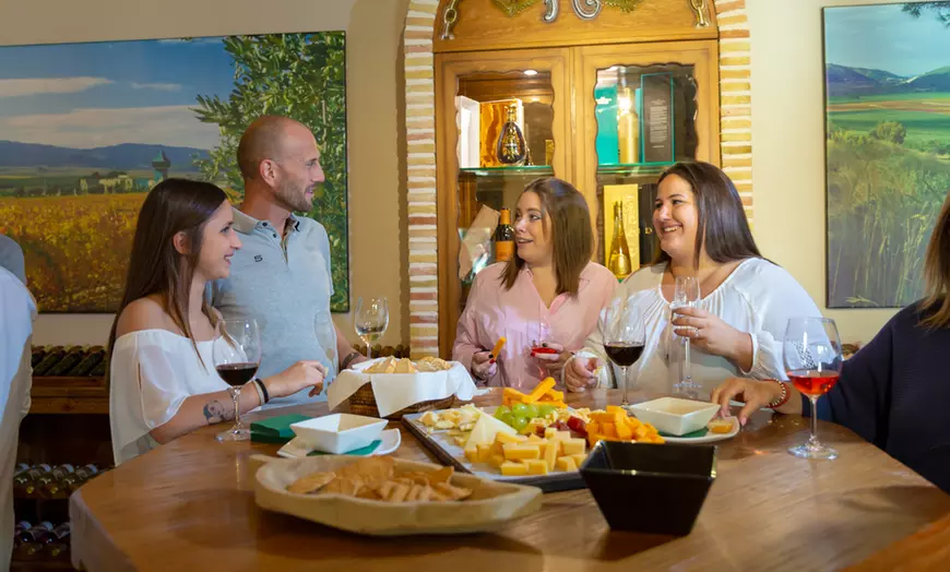 Image 19: Visita guiada a bodega con cata de 4 vinos, 2 AOVE y embutidos