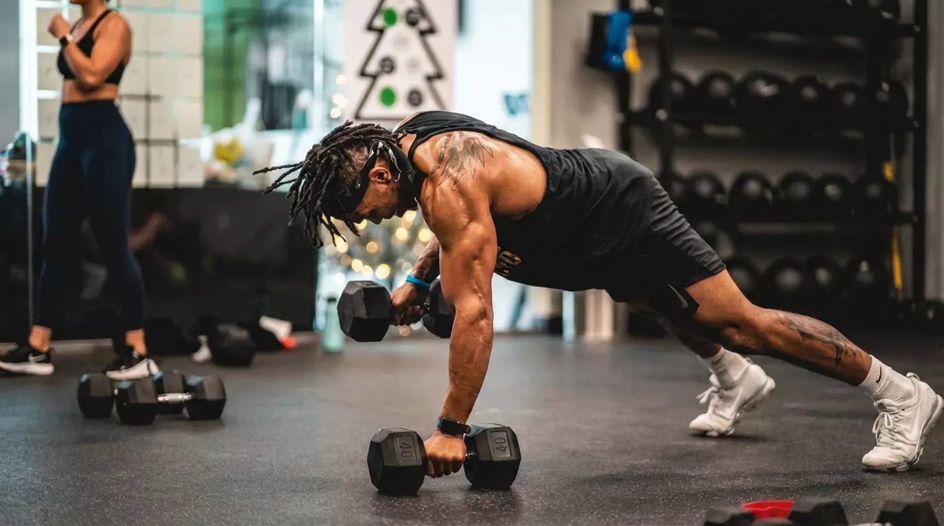 Customized Fitness Programs for Strength & Definition