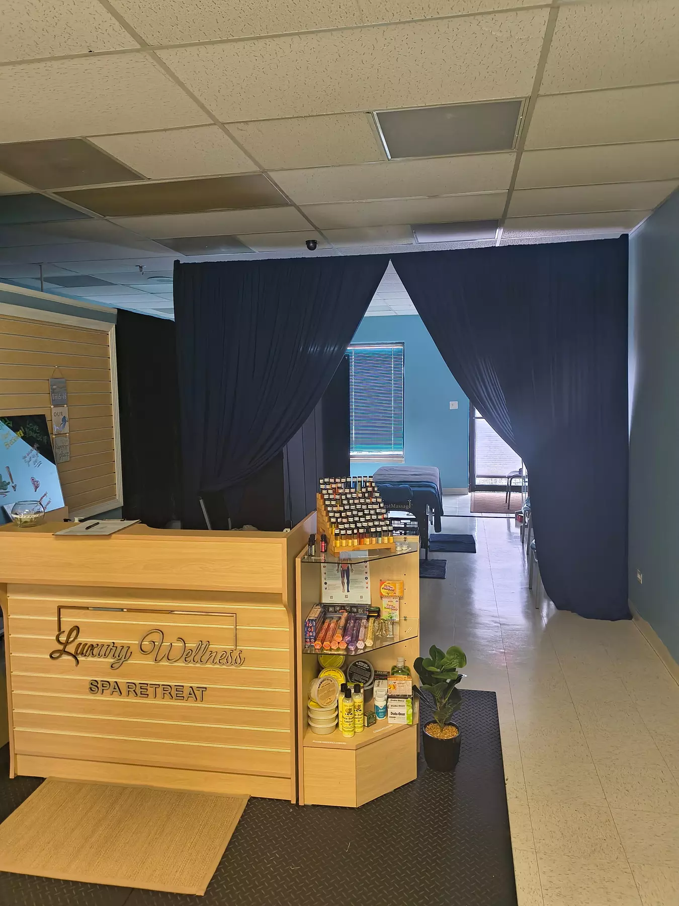 Crystal Grid & Sound Resonation or Massage with Reiki Session