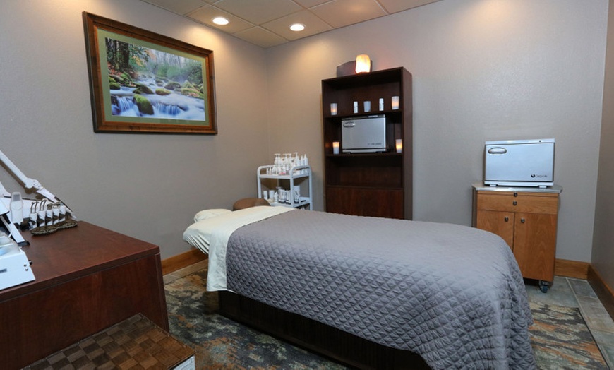 Image 20: Resort With Attractions Near Great Smoky Mountains National Park