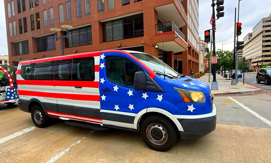 Image 3: Luxurious, Semi-Private Washington DC Guided Tour by E-Cart or Minibus