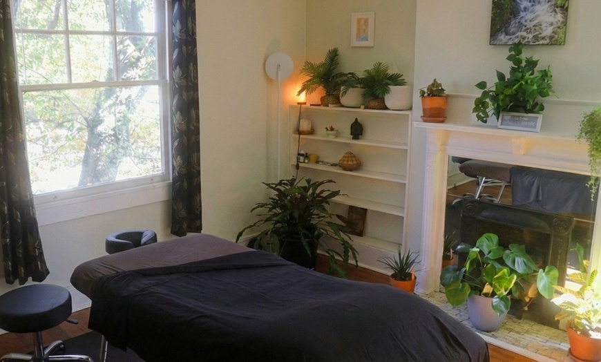 Image 2: Get One or Three 60 Minutes Deep Tissue or One 90 Minute Deep Tissue 