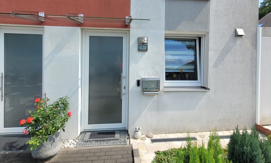 Image 4: Klassische oder japanische Kobido Gesichtsmassage inkl. Extras