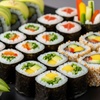 Image 3: Klassische oder vegane Sushi-Platte
