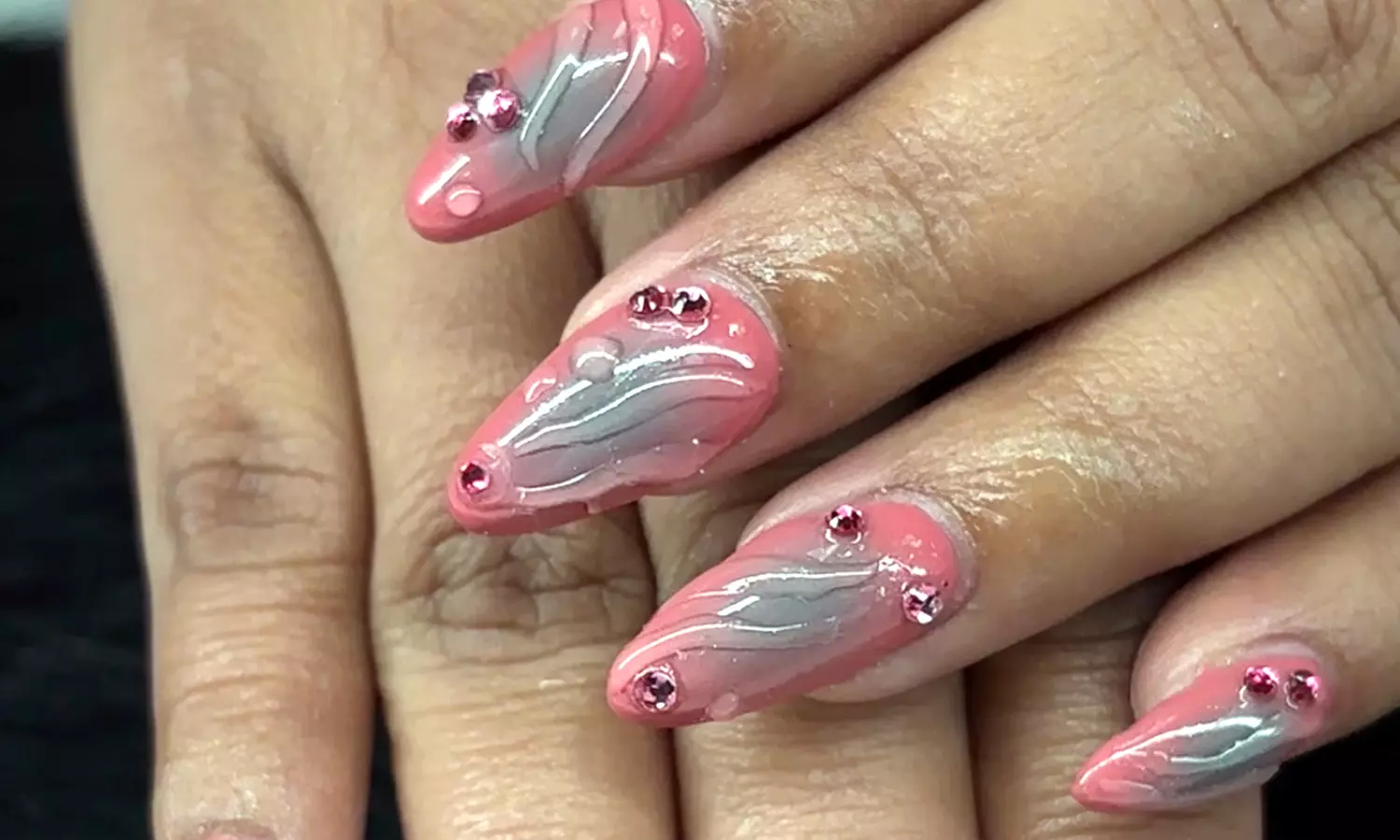 Creative Nail Art Sets: Freestyle, Swarovski, Ombre, Custom Designs