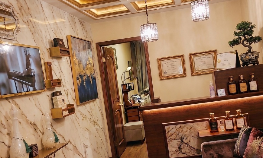 Image 2: Detox, Relax, Revive with 60-Minute Lymphatic Drainage Therapy