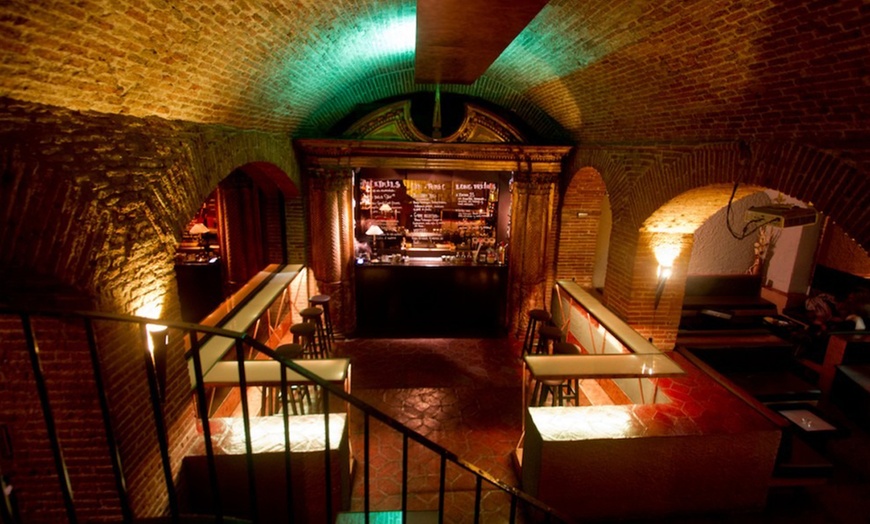 Image 7: Espectáculo flamenco con consumición para 2 o 4 en pleno Barrio Gótico