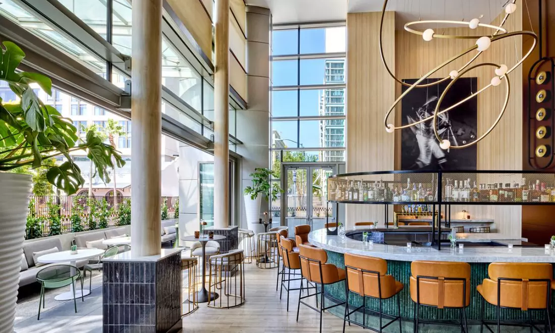 Member's Only: 4-Star Omni Hotel in San Diego's Gaslamp Quarter