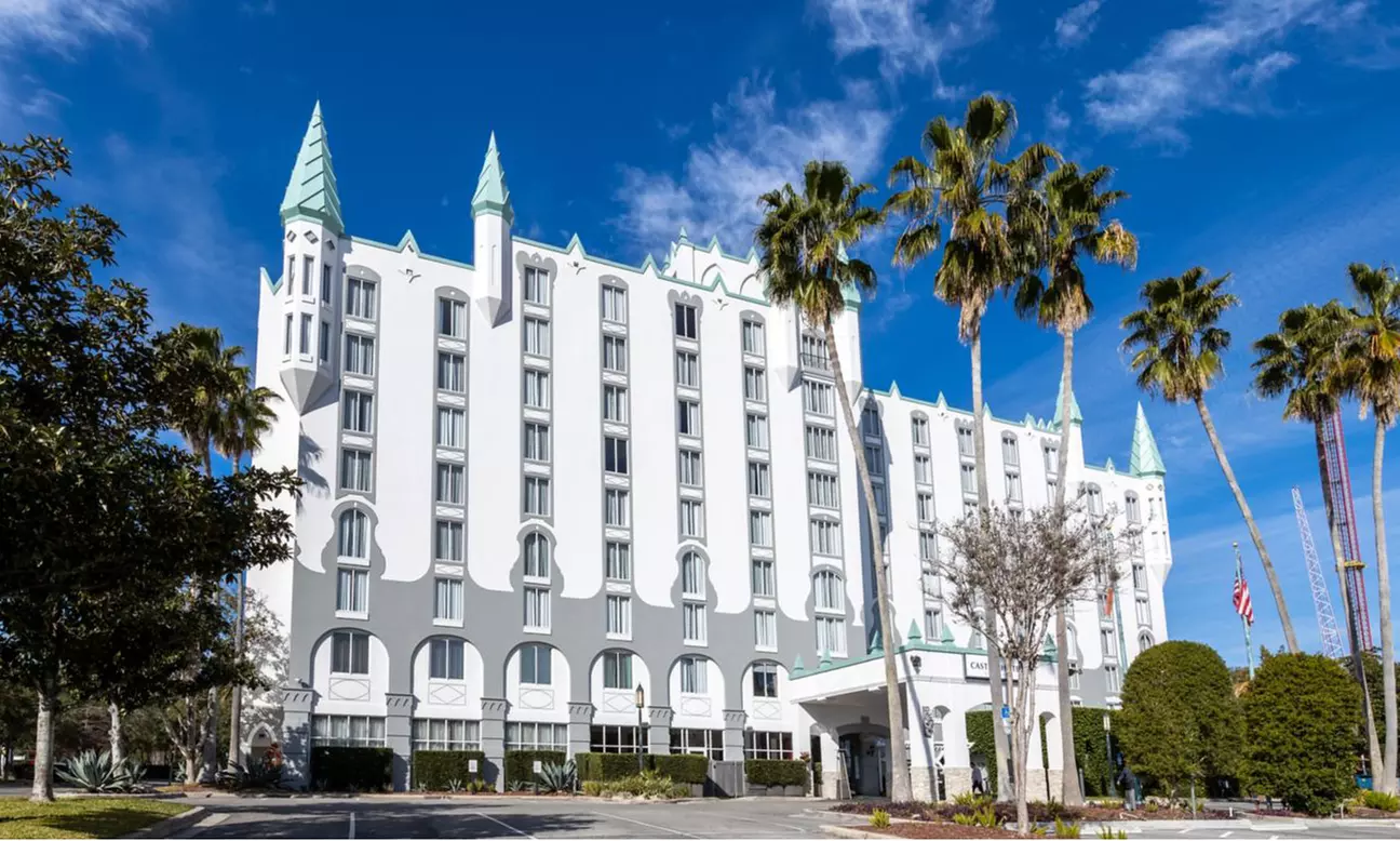 Member Pricing: 4-Star Hotel in Orlando Near Universal Boulevard 
