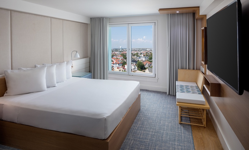 Image 19: Member-Only Deal: Allegria Hotel