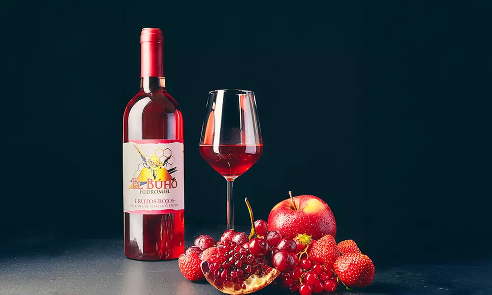 Cata de hidromiel artesanal con maridaje gourmet