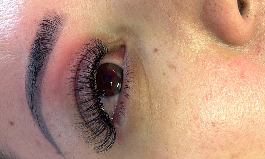 Image 2: Upgrade Your Beauty: Glow Facial, Waxing, or Stunning Lash Extensions 