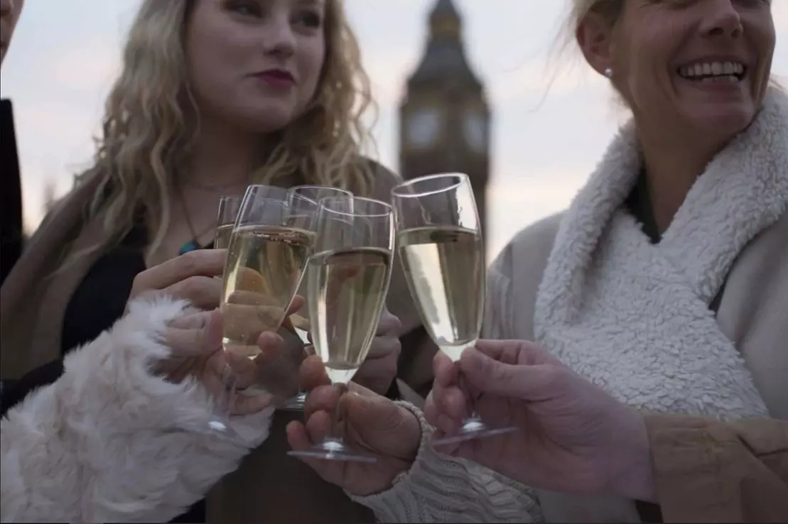 One Adult Ticket to Thames Jazz Dinner Cruise