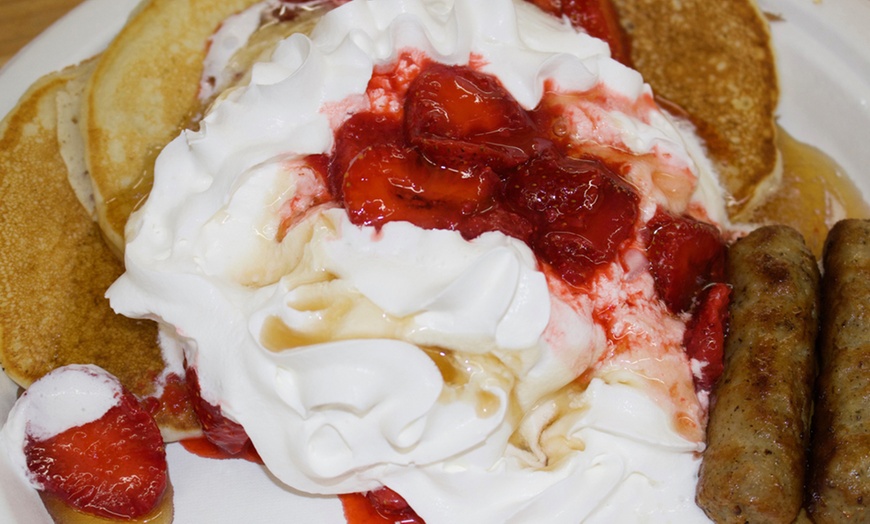Image 9: Up to 39% Off Admission to BerryFest Strawberry Festival
