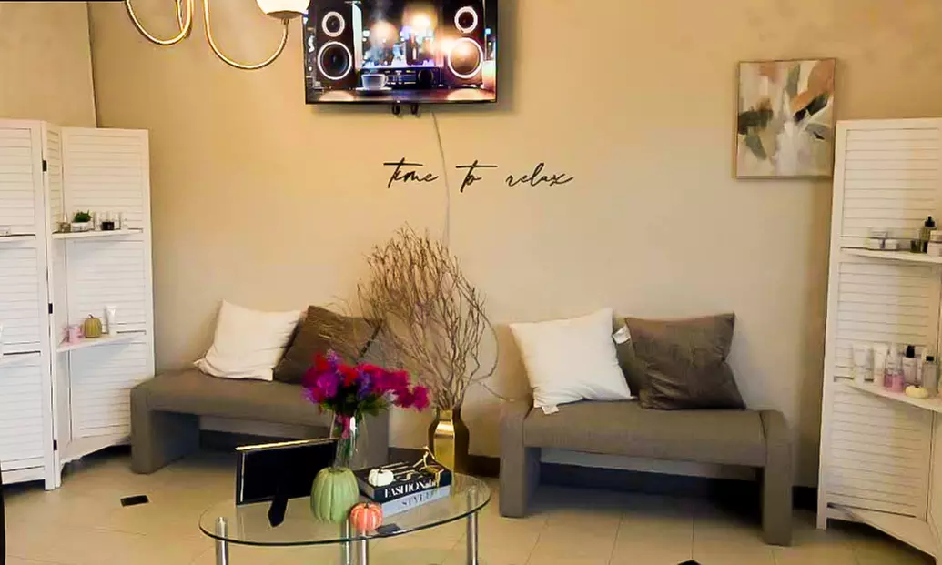 Choose Your Perfect One, Two or Three 60-Minute Choice of Facials