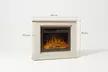 Mueble con chimenea eléctrica de vidrio templado modelo Alaska con luces LED multicolor, con envío gratuito - Second Medium