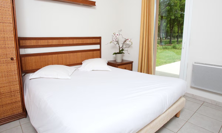 Image 20: Drôme : studio ou appartement avec piscine et sauna, pdj en option