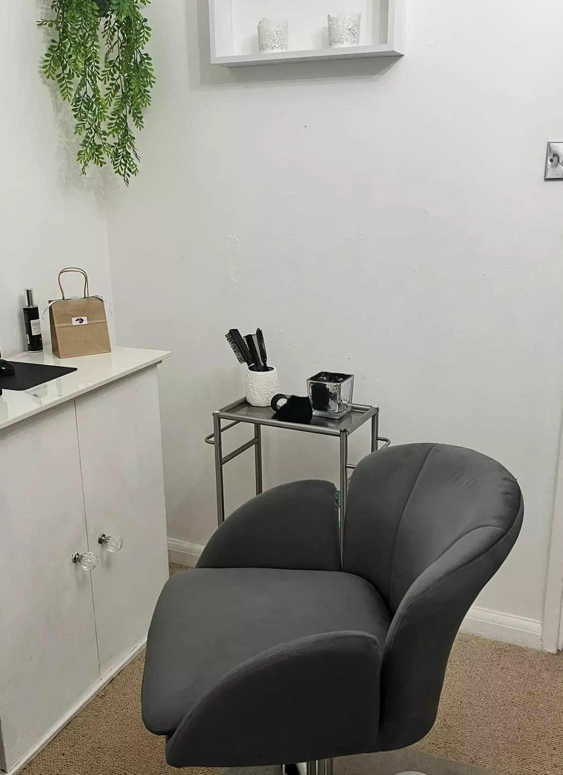 Get Hair Trimming & style or Hair Cut and Styled