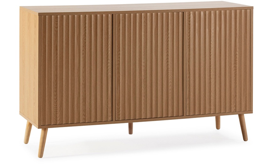 Image 2: Aparador Lluvia de 3 puertas con diseño acanalado de VS Venta-stock