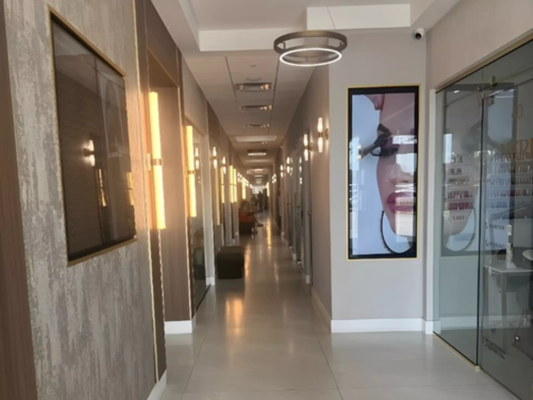 Signature, Deluxe, or Platinum Hydrafacial with 30 or 60-Min Massage