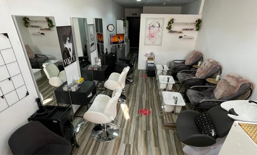 Image 4: Smooth, Silky, Stunning – Complete Waxing & Threading Packages Await