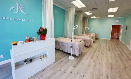 60 Minutes Signature Facial Treatment  - JR Beauty Station