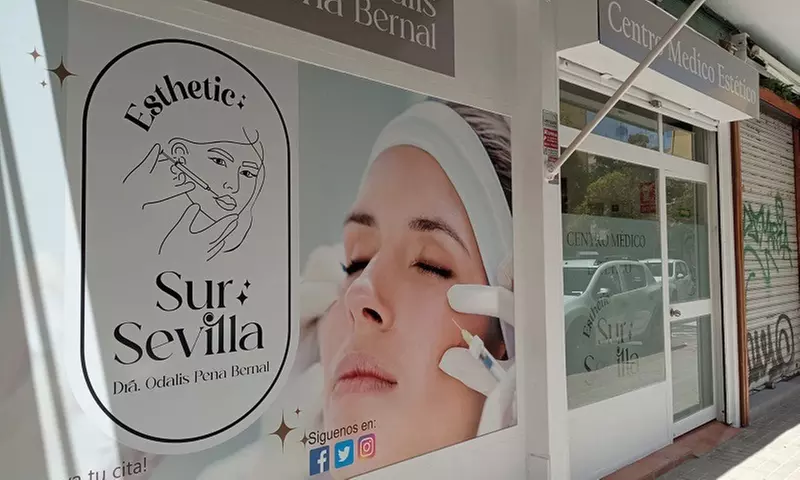 Mesoterapia facial o capilar, o infiltración facial con exosomas