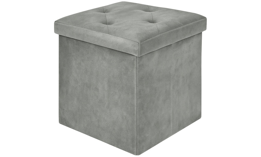 Image 24: Pouf carré de 38 cm en velours Milo