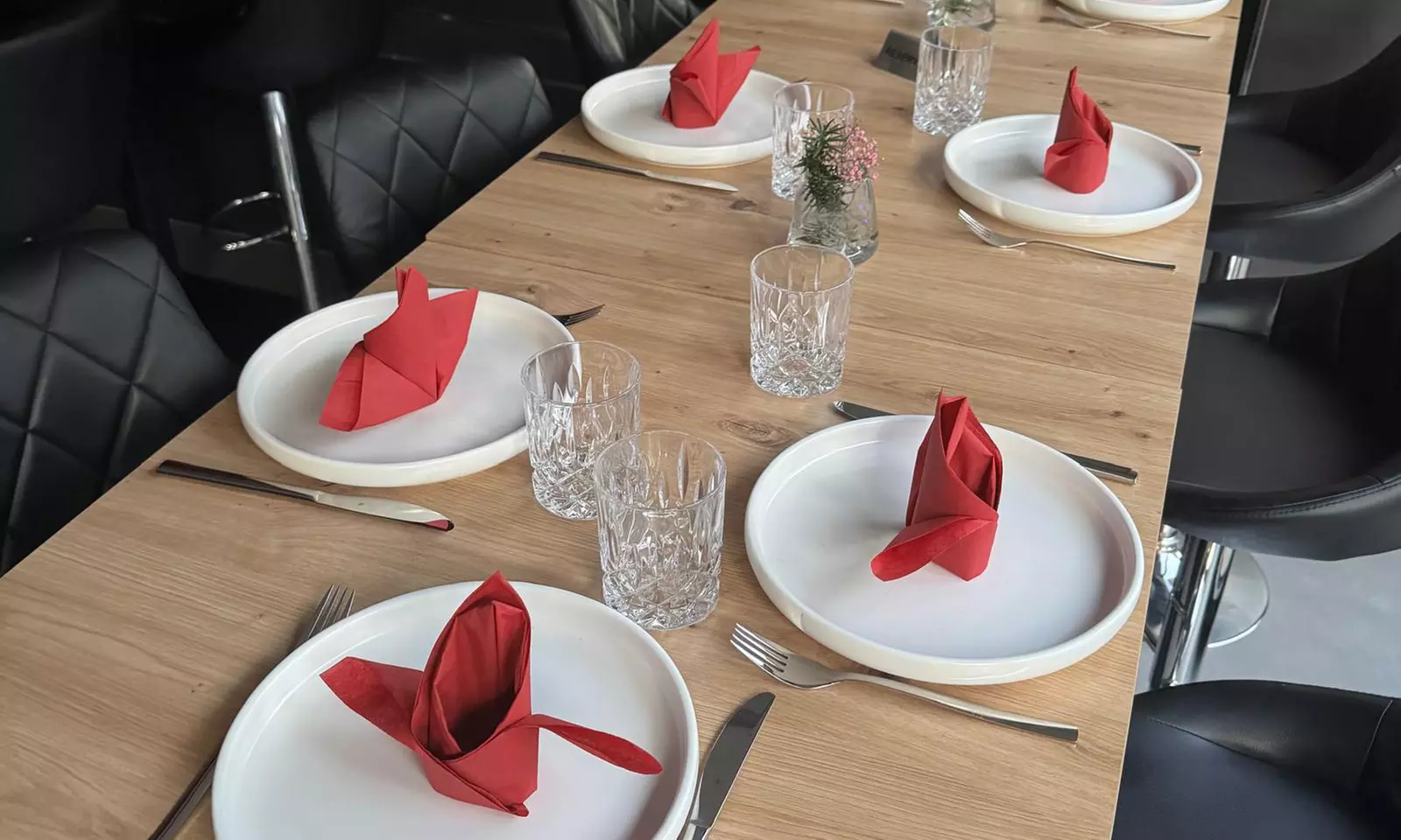 Genieße ein indonesisches 3-Gänge-Menü für 2 oder 4 Personen