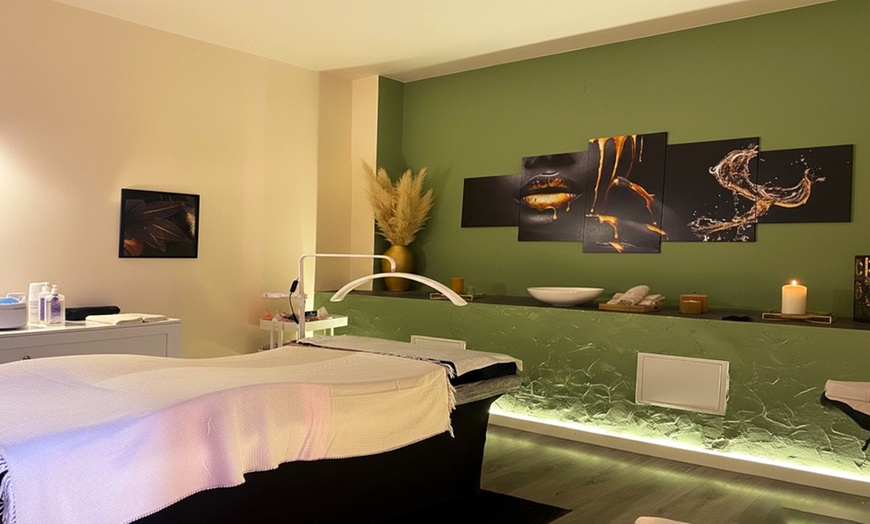 Image 3: Masaje relajante de 30 o 40 min. en 1 o 2 zonas localizadas a elegir