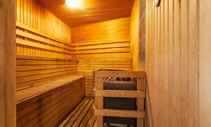 Image 6: Relaxing Spa Day For One or Two: 30- or 60-Minute Treatment