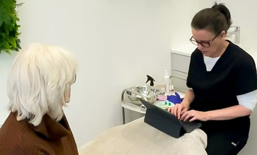 Image 1: Lift and Tone with Advanced HIFU for Face With or Without Neck