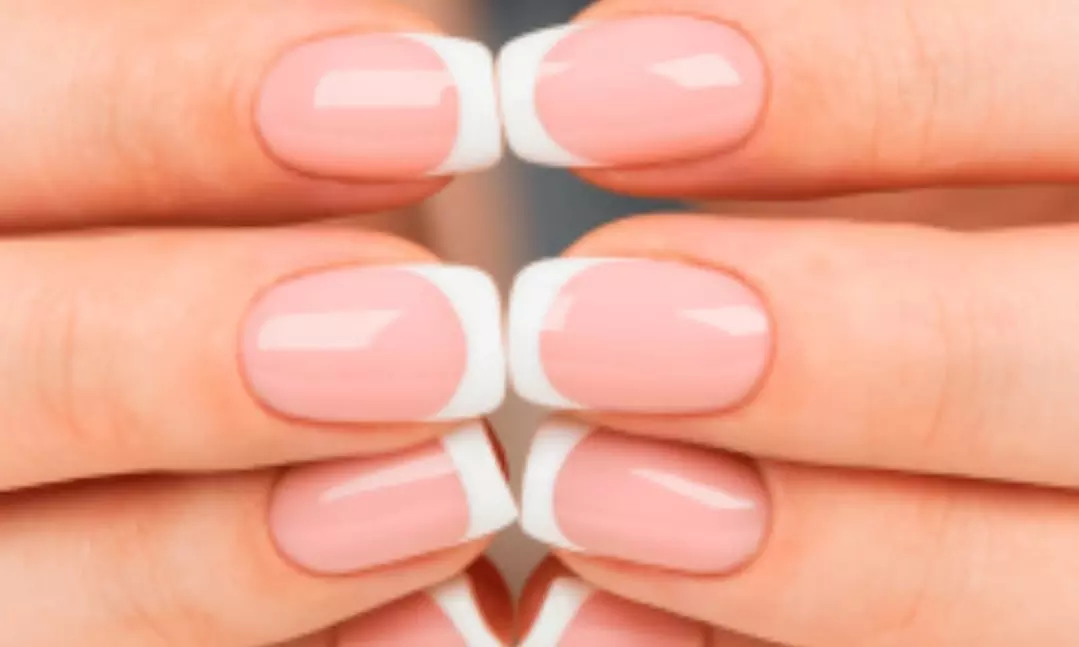 Nail Extensions: Acrylic/Hard Gel Full Set with Normal/Gelish Polish