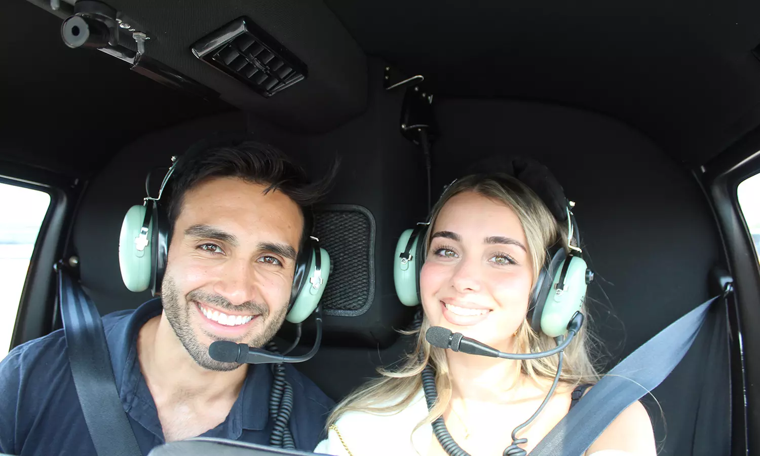 Experience Chicago's Iconic Landmarks on a Private Helicopter Tour