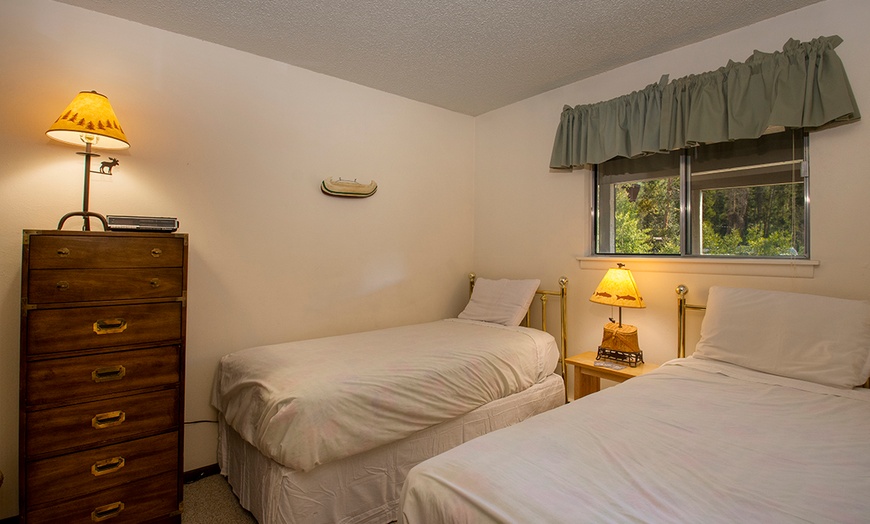 Image 9: Condo Resort in Winter Park with Private Hot Tubs & Mountain Views