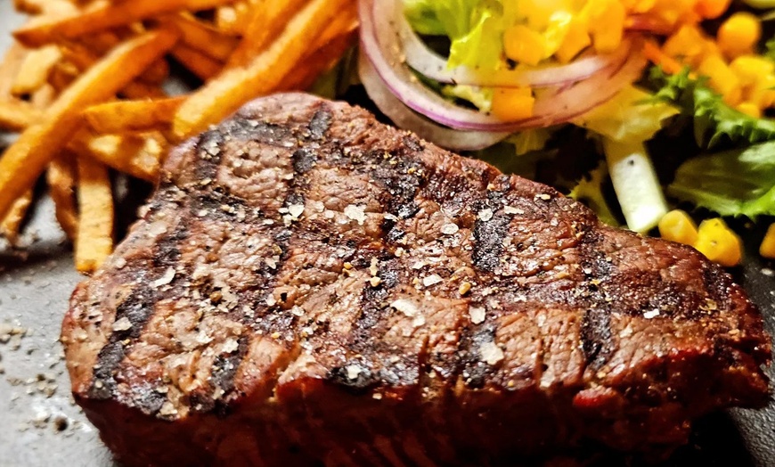 Image 22: Menú de cocina al grill para 2 o 4 con entrante, postre y bebida